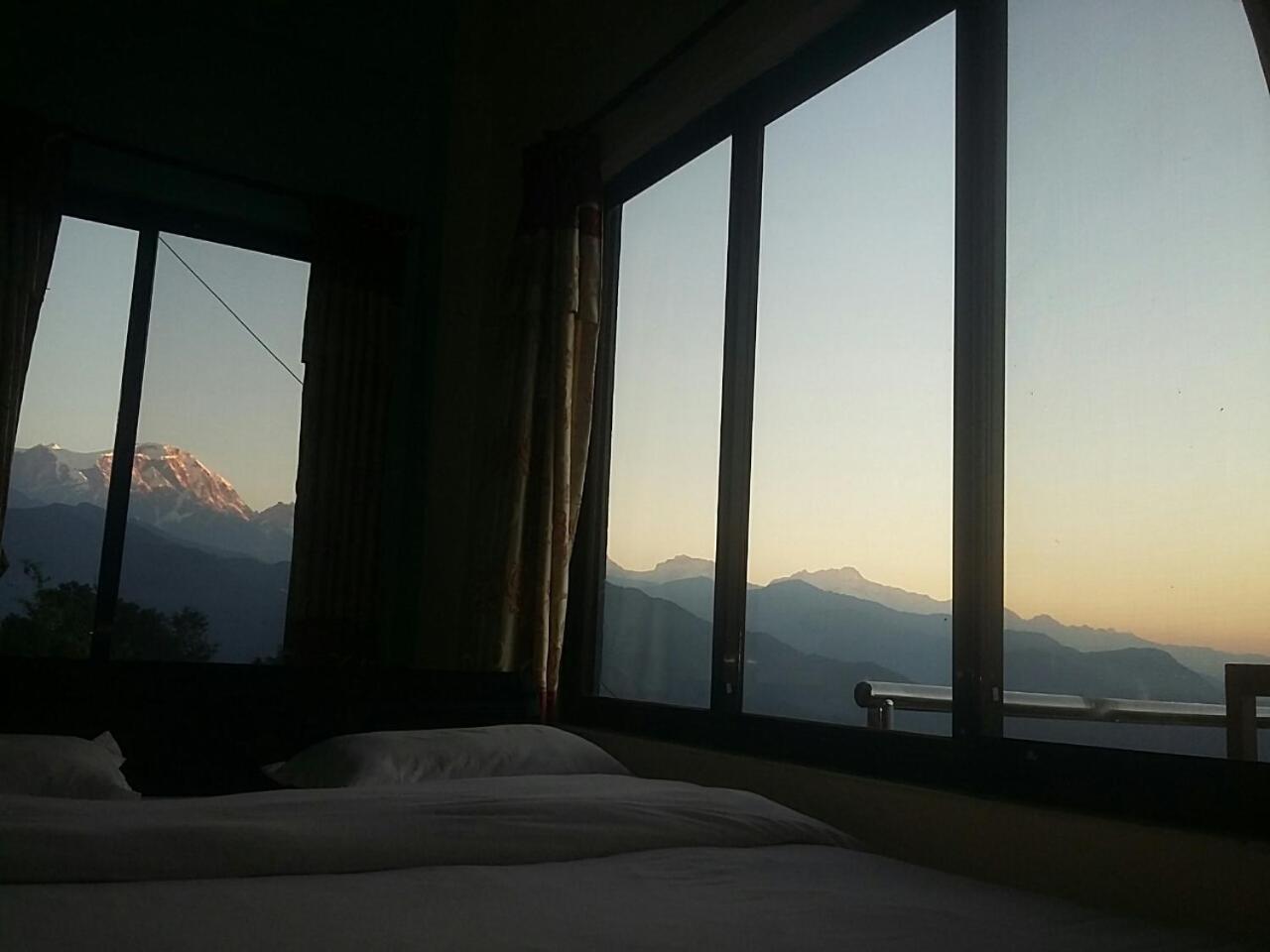 Himalayan Crown Lodge Pokhara Exterior photo